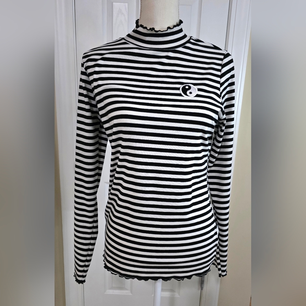 Striped Long Sleeve Ying Yang Shirt